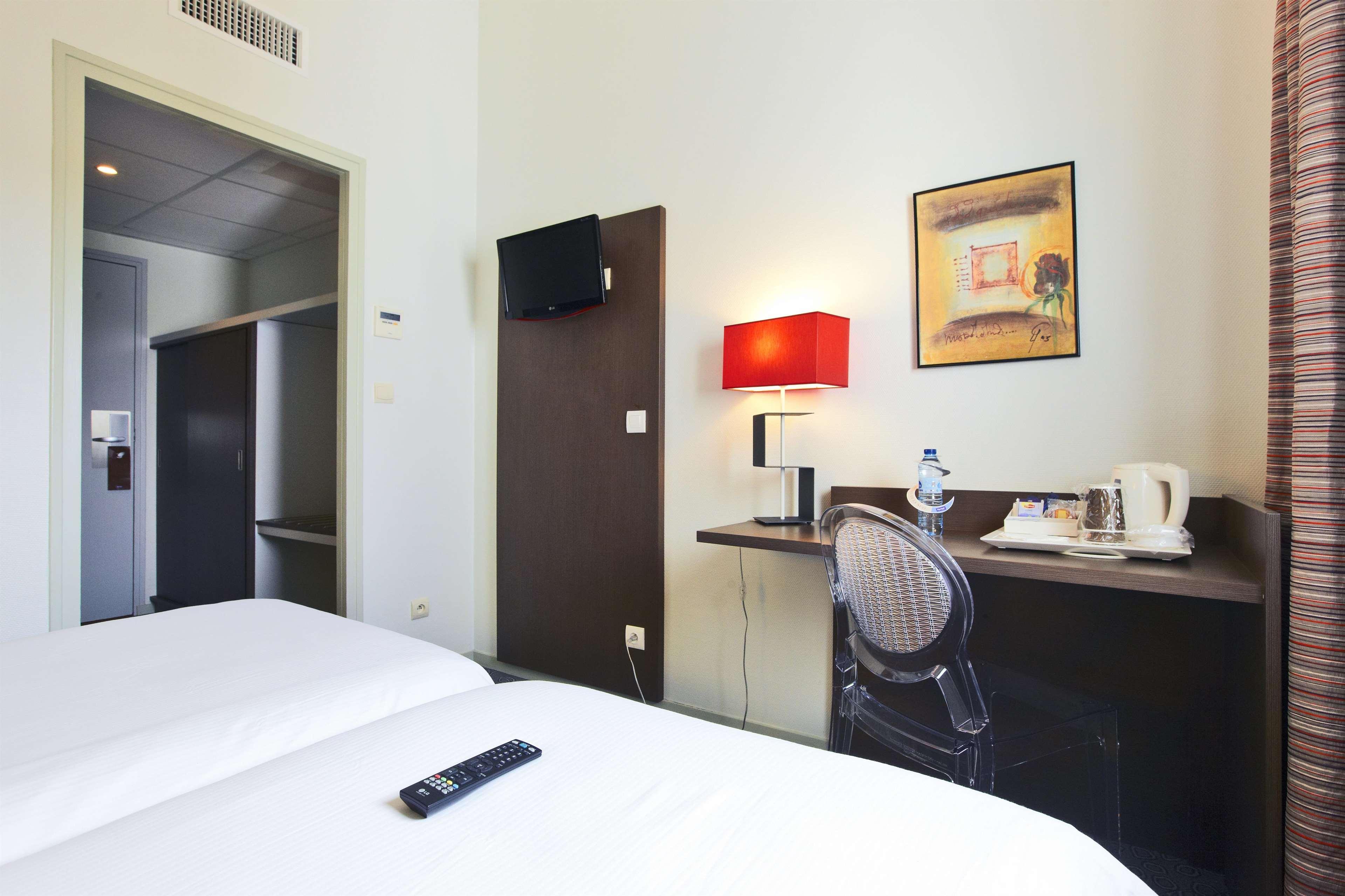 Hotel Kyriad La Rochelle Centre Ville Eksteriør bilde